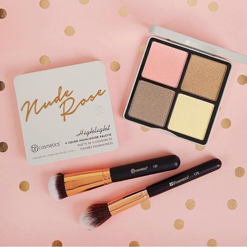 Brand new BH Nude Rose highlighter palette